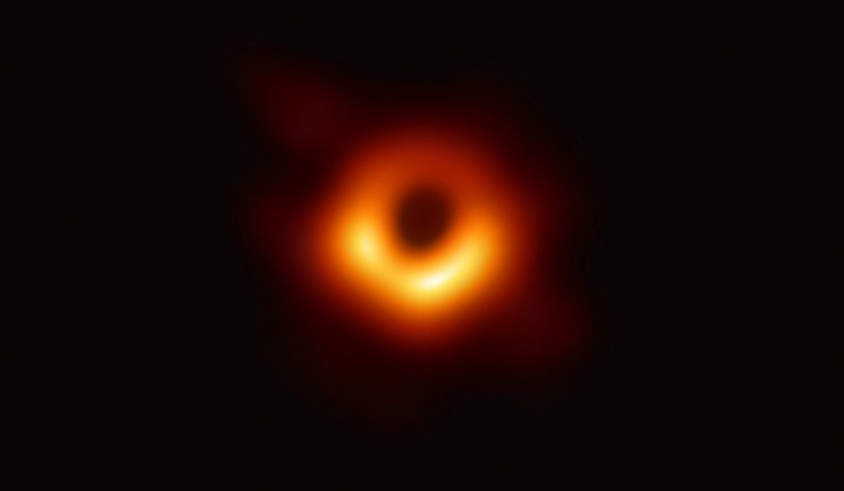 01-black-hole-a-consensus.ngs.jpg
