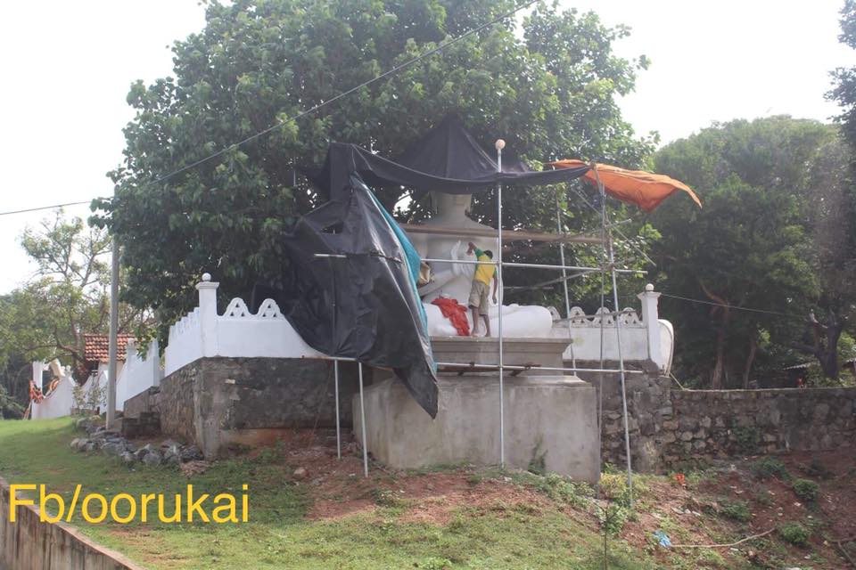 arge-buddha-statue-built-at-mullaitivu-hindu-temple-site-despite-local-opposition-tamil-guardian.jpg