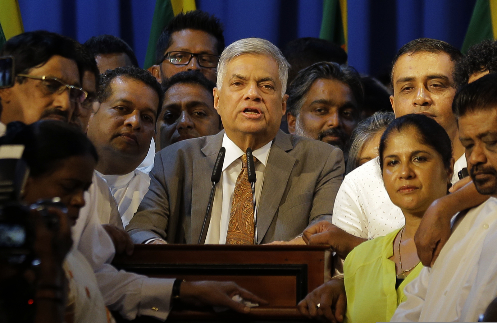 sri-lankan-leader-takes-reinstated-pm-to-task-cleburne-times-review-1.jpg